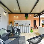 House Kanizela 2418