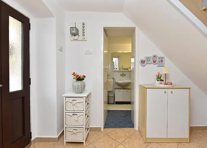 House Kanizela 2418 *