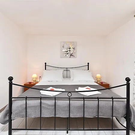 Hébergement de vacances House Kanizela 2418 Nova Vas (Porec)