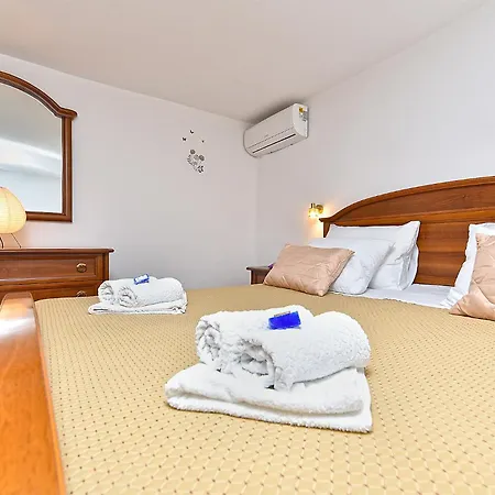 House Kanizela 2418 Nova Vas (Porec)