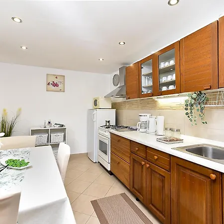 Hébergement de vacances House Kanizela 2418 Nova Vas (Porec)